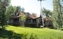 Exterior 001.jpg
