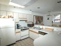 Deluxe Two Bedroom - Kitchen